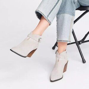 Rag & Bone Chelsea Boots Size 37.5 Suede Buckle Strap Ramone Almond Toe Taupe